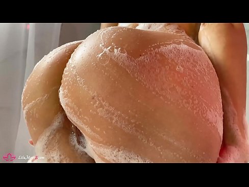 ❤️ Brunette Anoita bonyora neVibrator kune Yakanyanya Orgasm muShower zvinoyevedza
